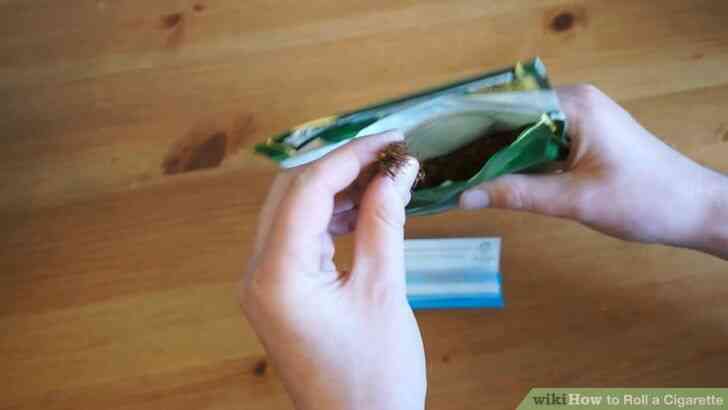 Image intitulée Rouler une Cigarette Étape 2